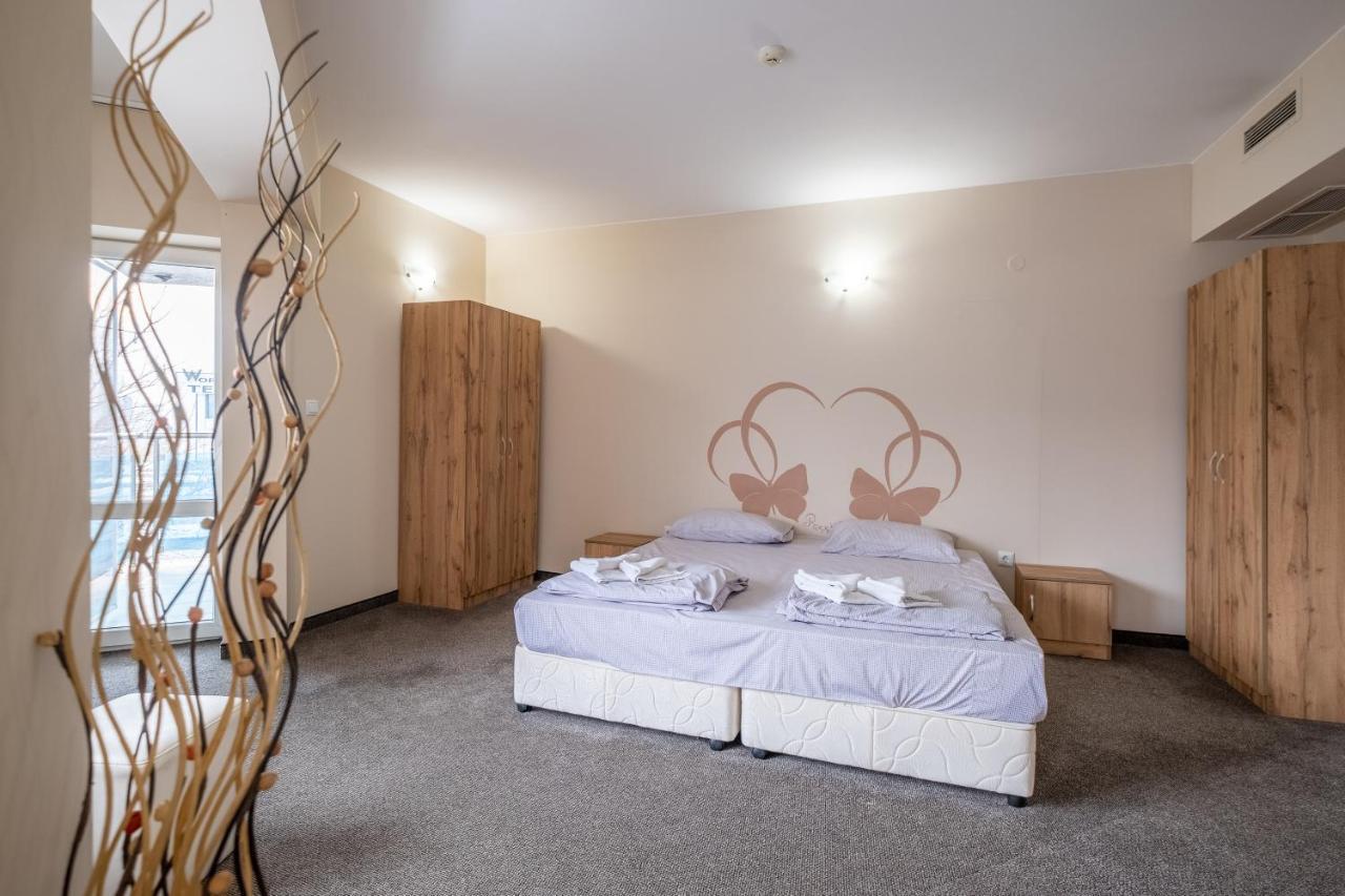 Julia Rooms Sofia Extérieur photo